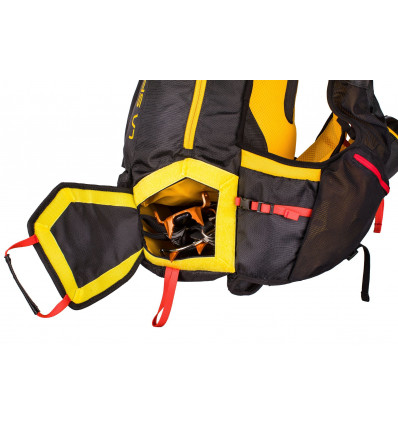 La Sportiva Course Backpack (Negro / Amarillo) - Alpinstore