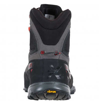 La Sportiva Akyra: análisis y opiniones - Foroatletismo.com