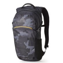 Gregory Nano 18 Rucksack (Schwarz Woodland Camo)