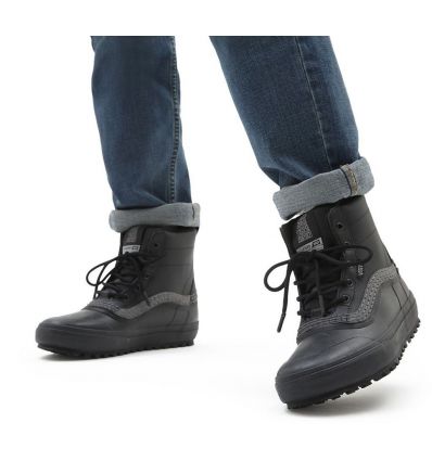 aftale længde meditativ Winter boots Vans Ua Standard Mid Mte Cole Navin (Black/reflective) -  Alpinstore