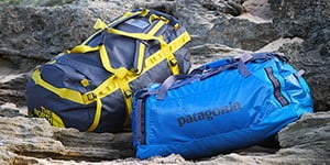 Vandringsryggsäck och väska för resor  The North Face